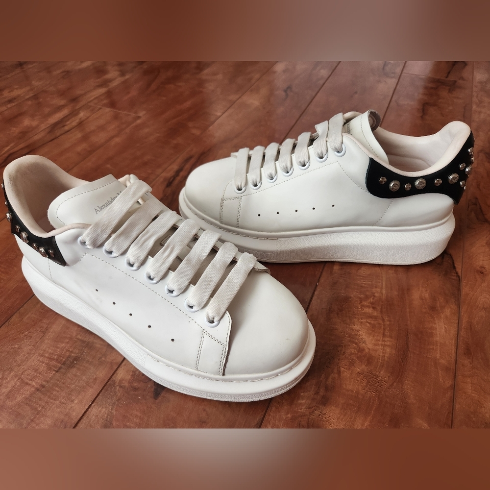 Alexander Mcqueen Shoes Sneakers Studs White/Black Size 40